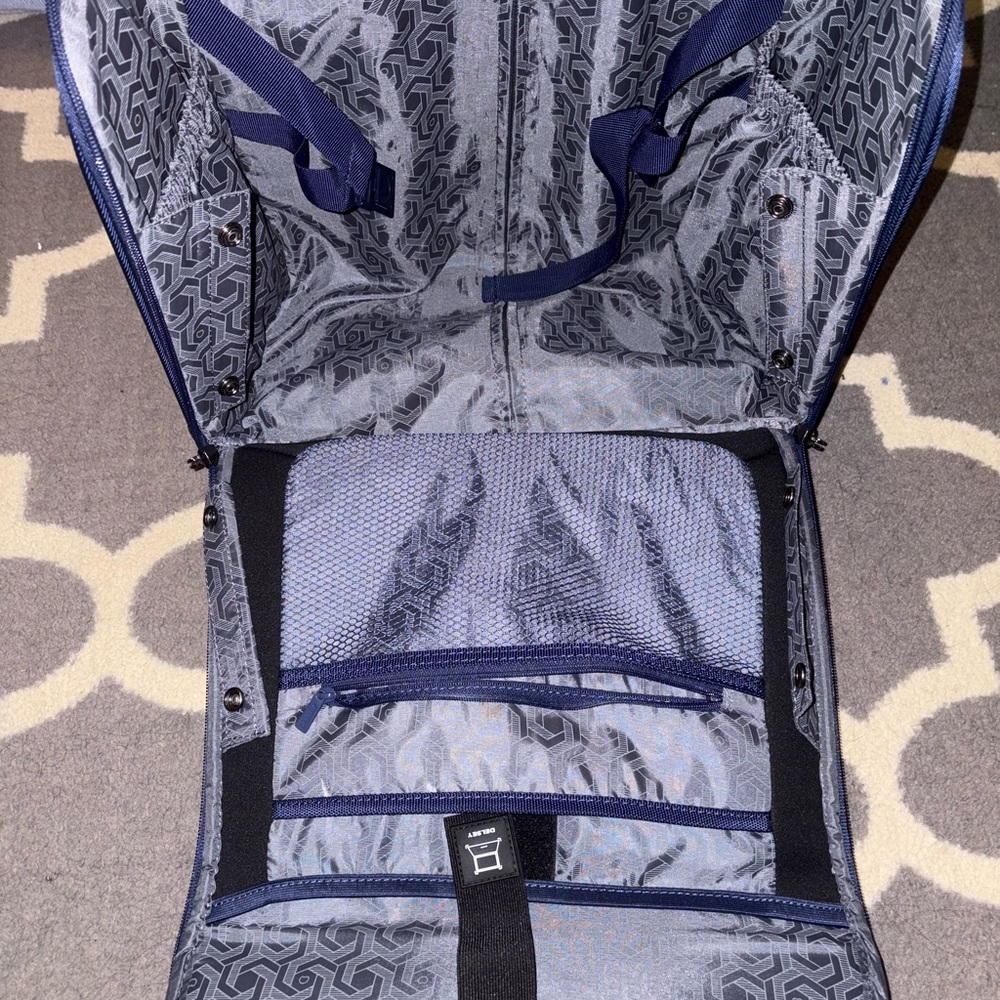 Delsey Navy Blue Rolling Suitcase - Picture 8 of 9